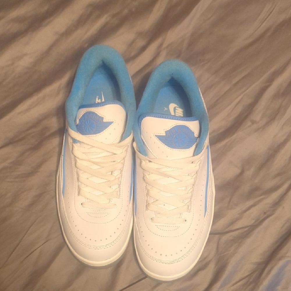Jordan 2 Retro Low UNC